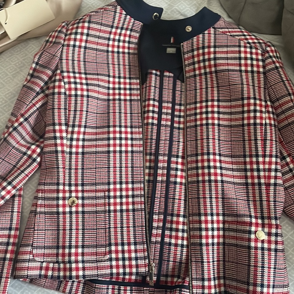 Tommy Hilfiger only worn once beautiful red white and blue blazer